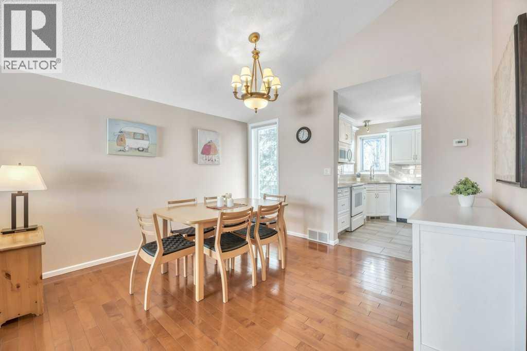 11 Maple Garden, Strathmore, Alberta  T1P 1G3 - Photo 8 - A2287334