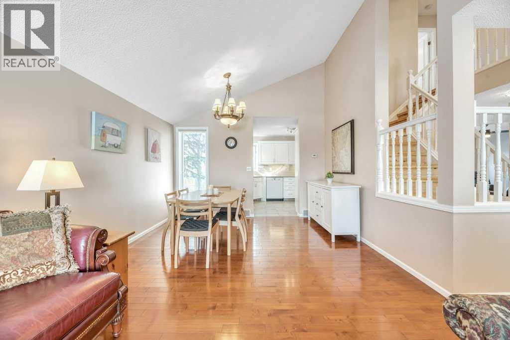 11 Maple Garden, Strathmore, Alberta  T1P 1G3 - Photo 7 - A2287334