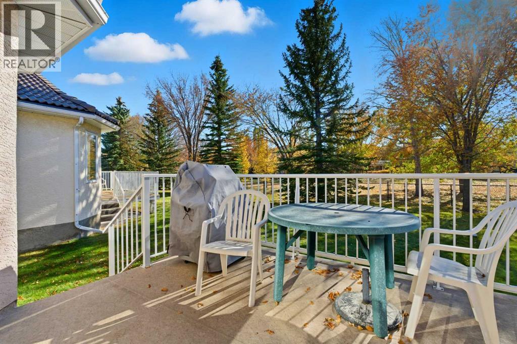 135 Hamptons Park Nw, Calgary, Alberta  T3A 5A6 - Photo 5 - A2287639