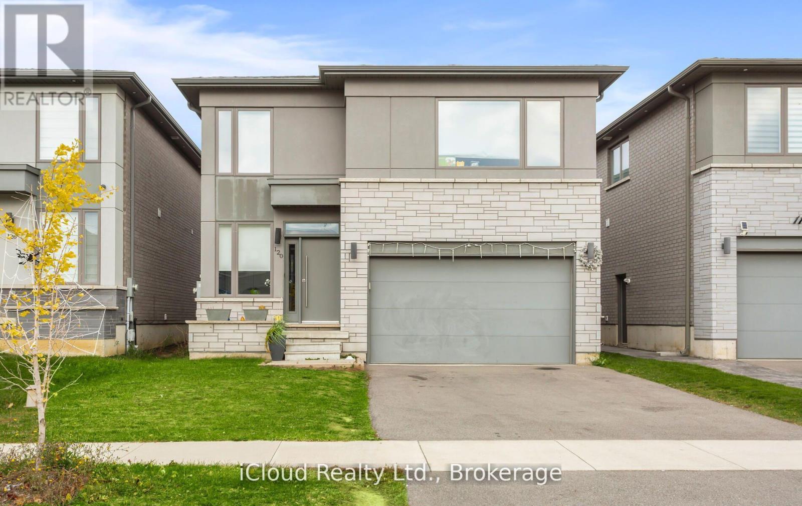 120 BEDROCK DRIVE, Hamilton, Ontario