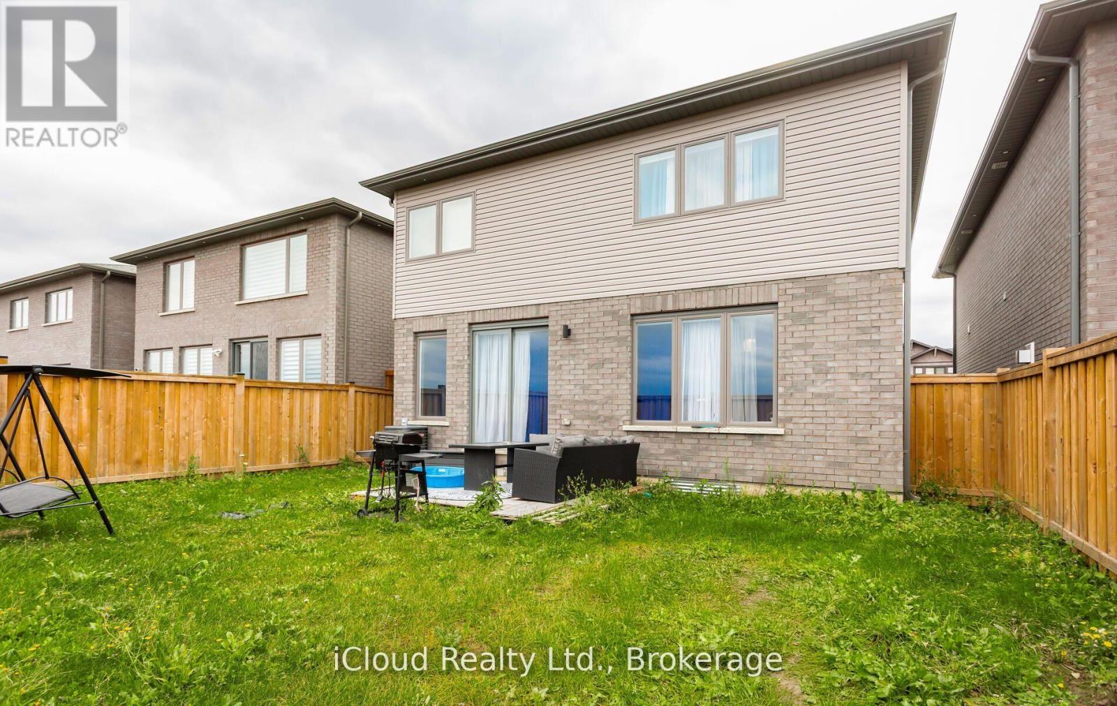 120 Bedrock Drive, Hamilton, Ontario  L8J 0K6 - Photo 36 - X12807004