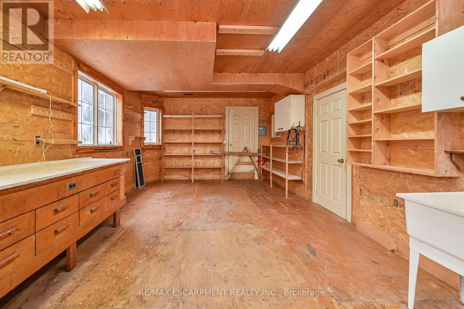 4 Hunter Road, Grimsby, Ontario  L3M 4A4 - Photo 45 - X12807130