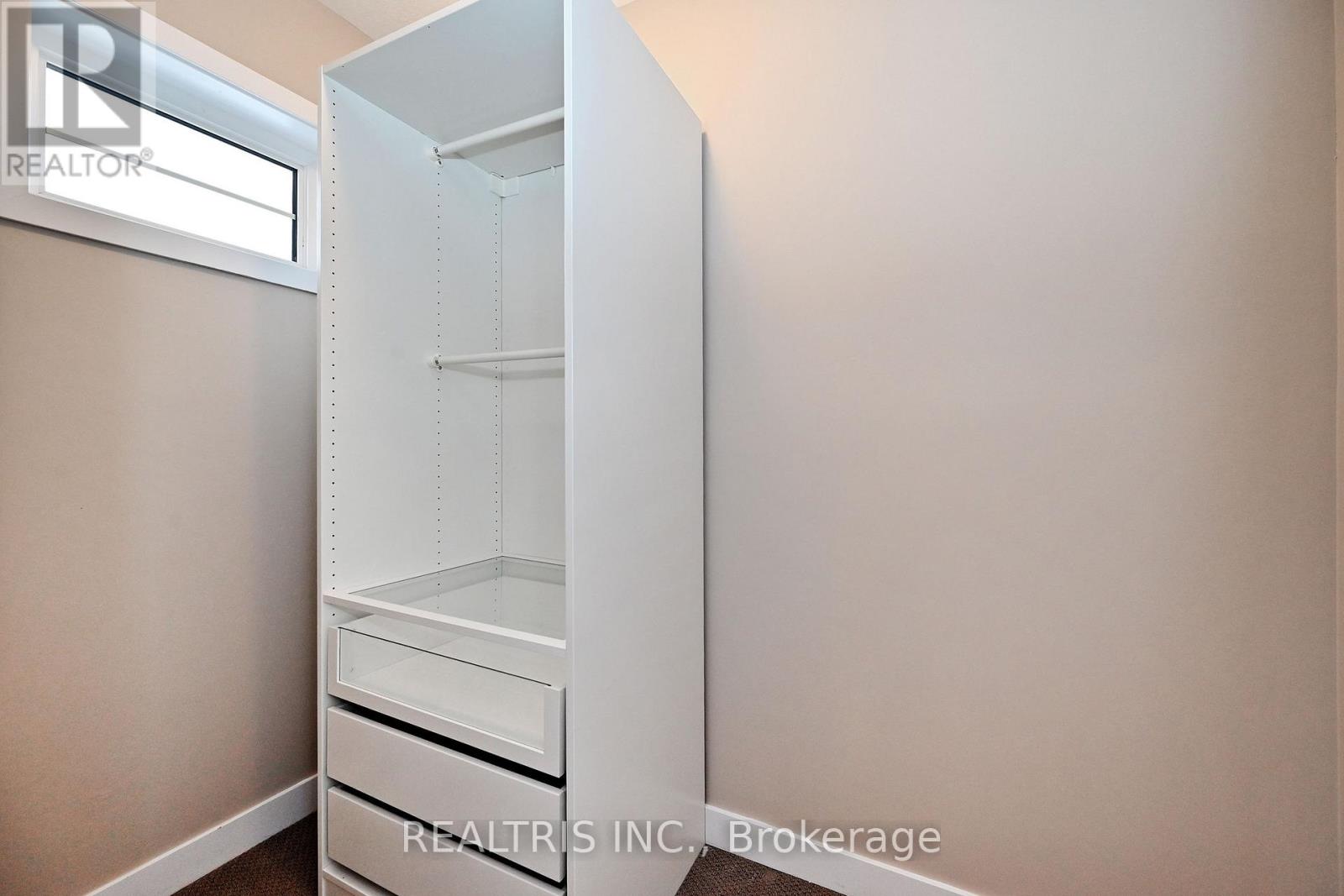 84 Hawick Crescent, Haldimand, Ontario  N3W 0G6 - Photo 28 - X12807158