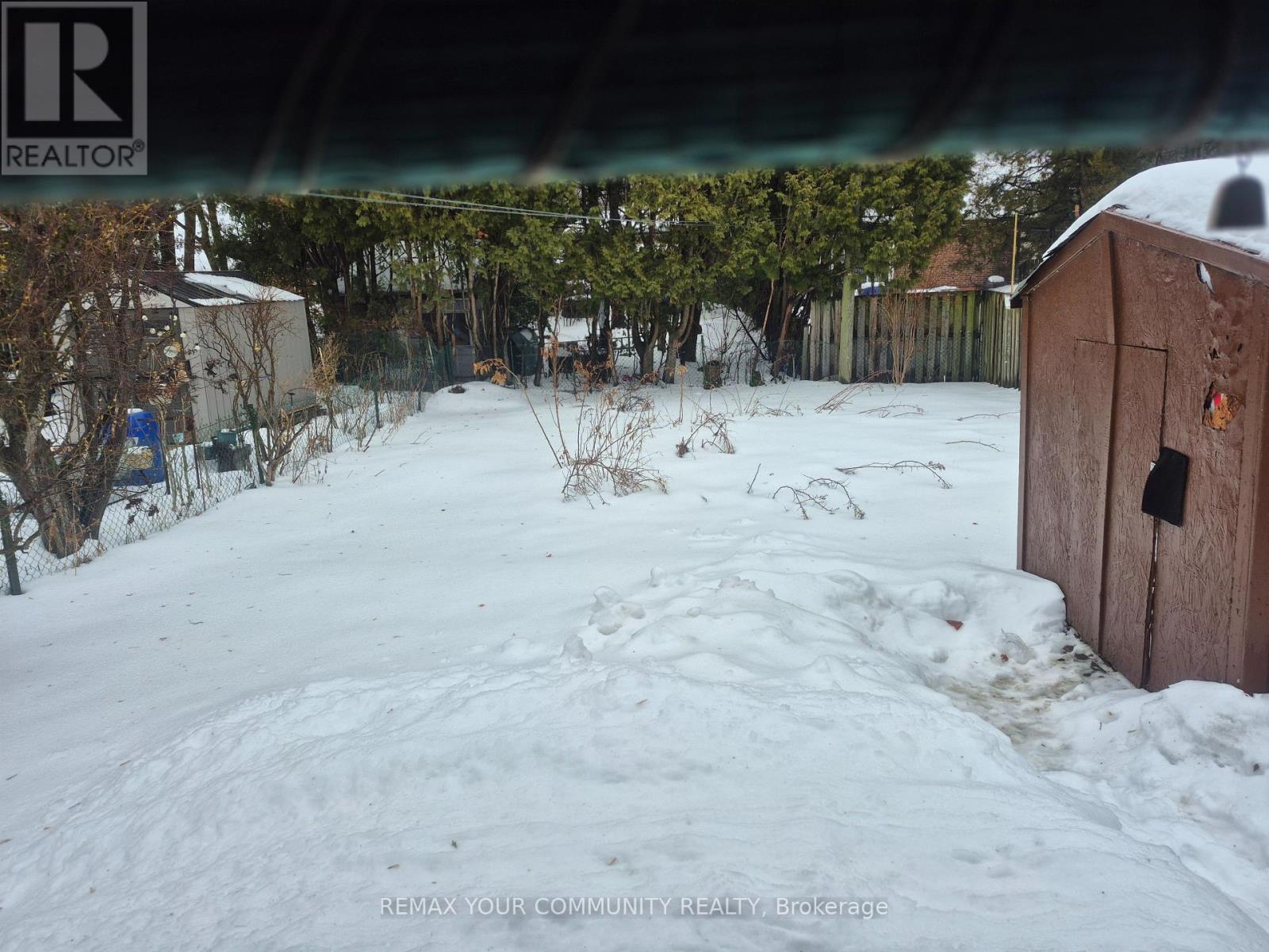 479 Dawes Road, Toronto, Ontario  M4B 2G5 - Photo 14 - E12804624