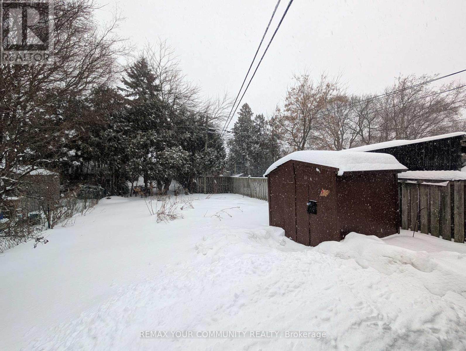 479 Dawes Road, Toronto, Ontario  M4B 2G5 - Photo 13 - E12804624