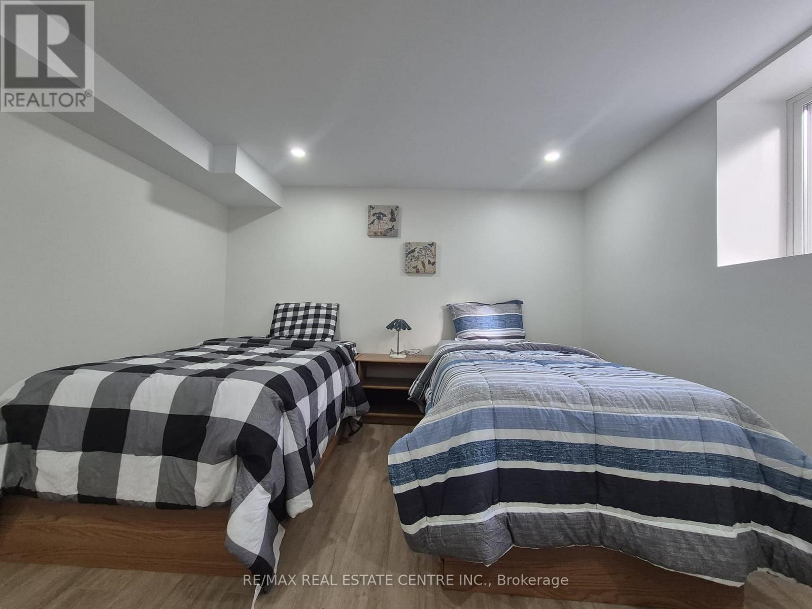 Legal Basement Unit - 1390 Conliffe Court, Mississauga, Ontario  L5C 1R3 - Photo 25 - W12650914