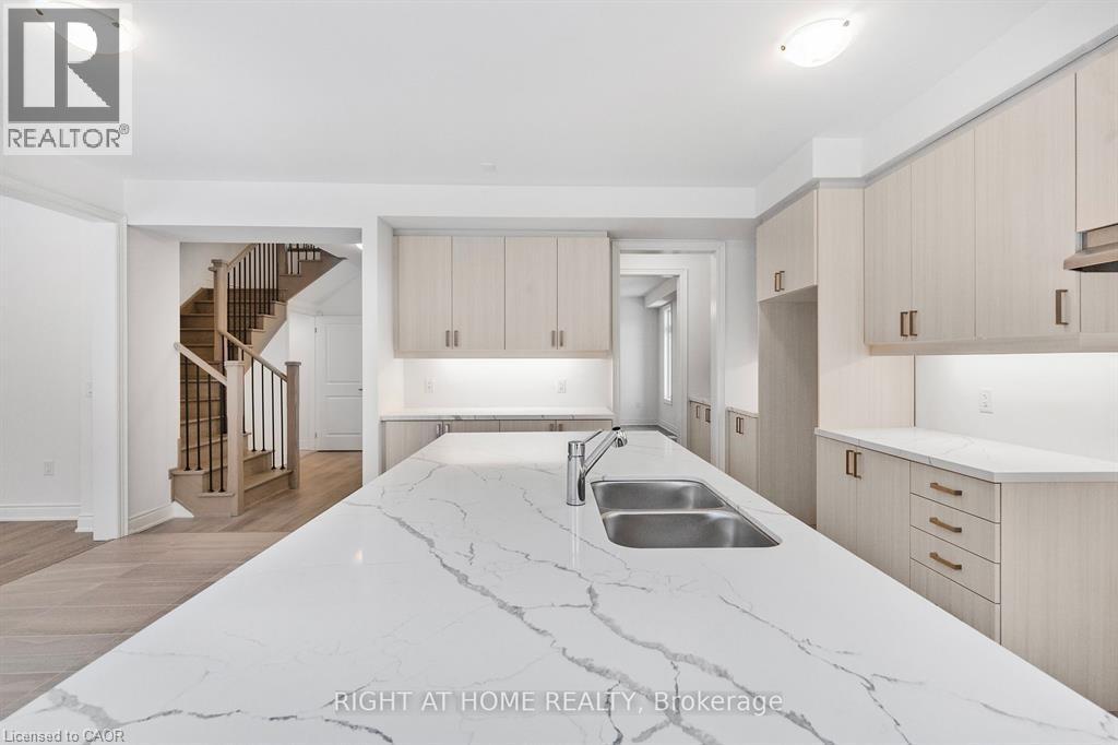 59 Cunningham Drive, Bradford West Gwillimbury, Ontario  L0G 1B0 - Photo 11 - 40806651