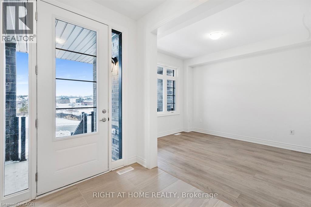 59 Cunningham Drive, Bradford West Gwillimbury, Ontario  L0G 1B0 - Photo 5 - 40806651