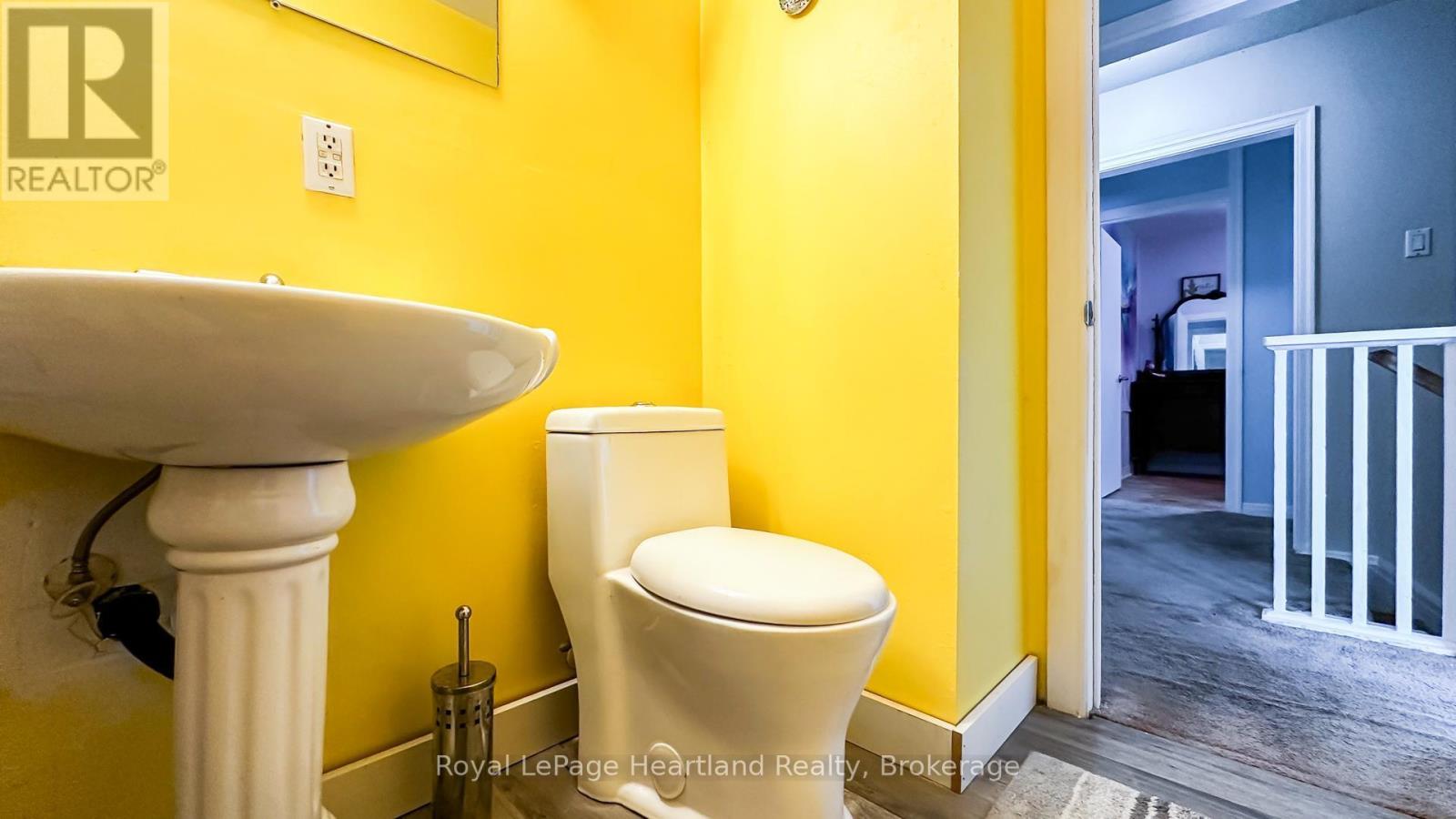 21 St Charles Place, Huron East (Vanastra), Ontario  N0M 1L0 - Photo 26 - X12807186