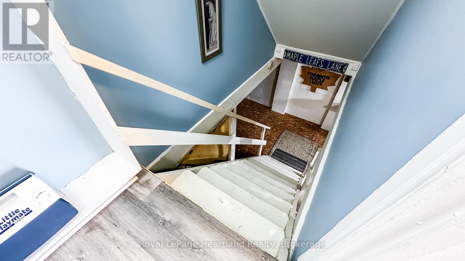 21 St Charles Place, Huron East (Vanastra), Ontario  N0M 1L0 - Photo 28 - X12807186