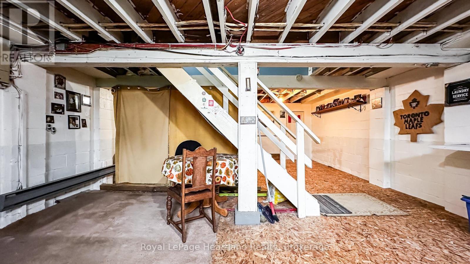 21 St Charles Place, Huron East (Vanastra), Ontario  N0M 1L0 - Photo 32 - X12807186