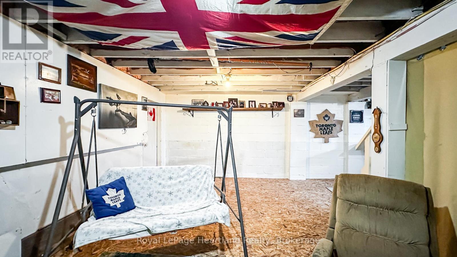 21 St Charles Place, Huron East (Vanastra), Ontario  N0M 1L0 - Photo 34 - X12807186