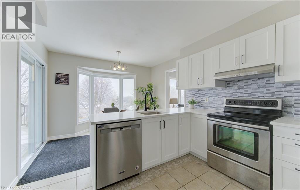 224 Brembel Court, Kitchener, Ontario N2B 3T7 - Photo 7 - 40803789