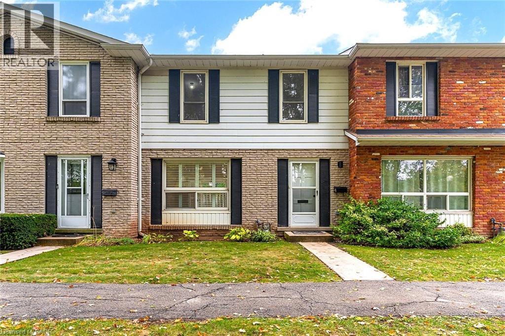 5475 Lakeshore Road Unit# 4, Burlington, Ontario  L7L 1E1 - Photo 2 - 40797027