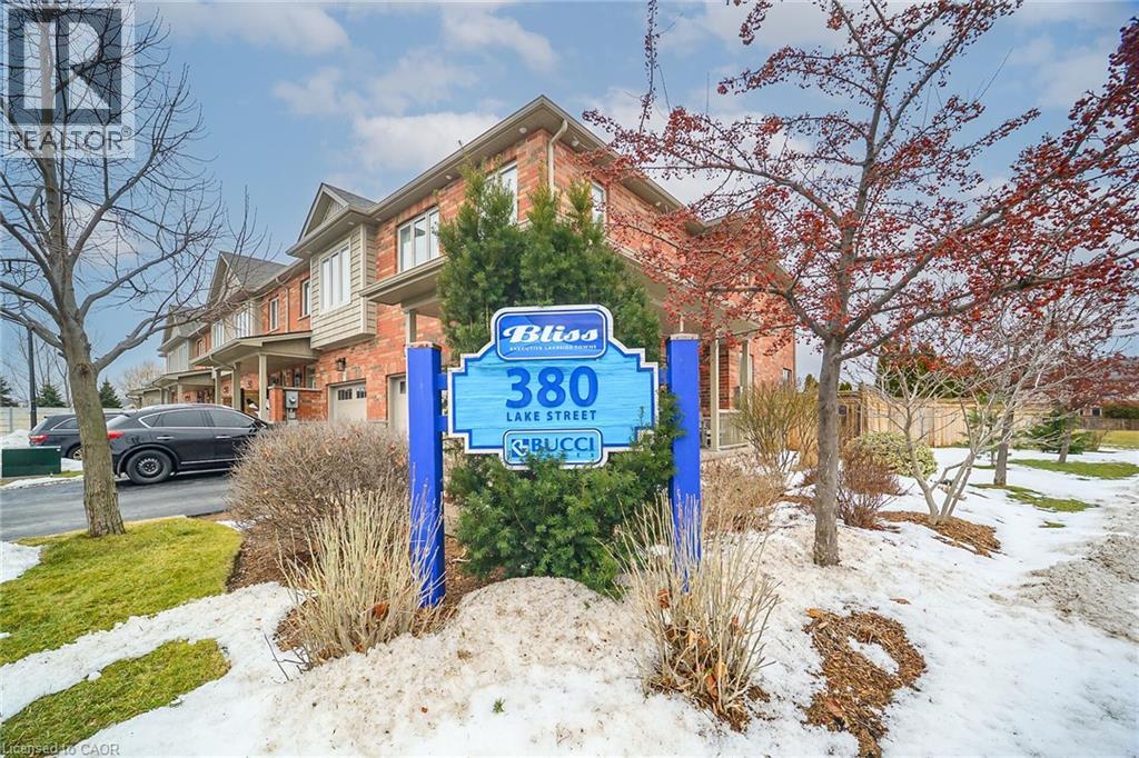 380 Lake Street Unit# 45, Grimsby, Ontario  L3M 0E8 - Photo 2 - 40805993