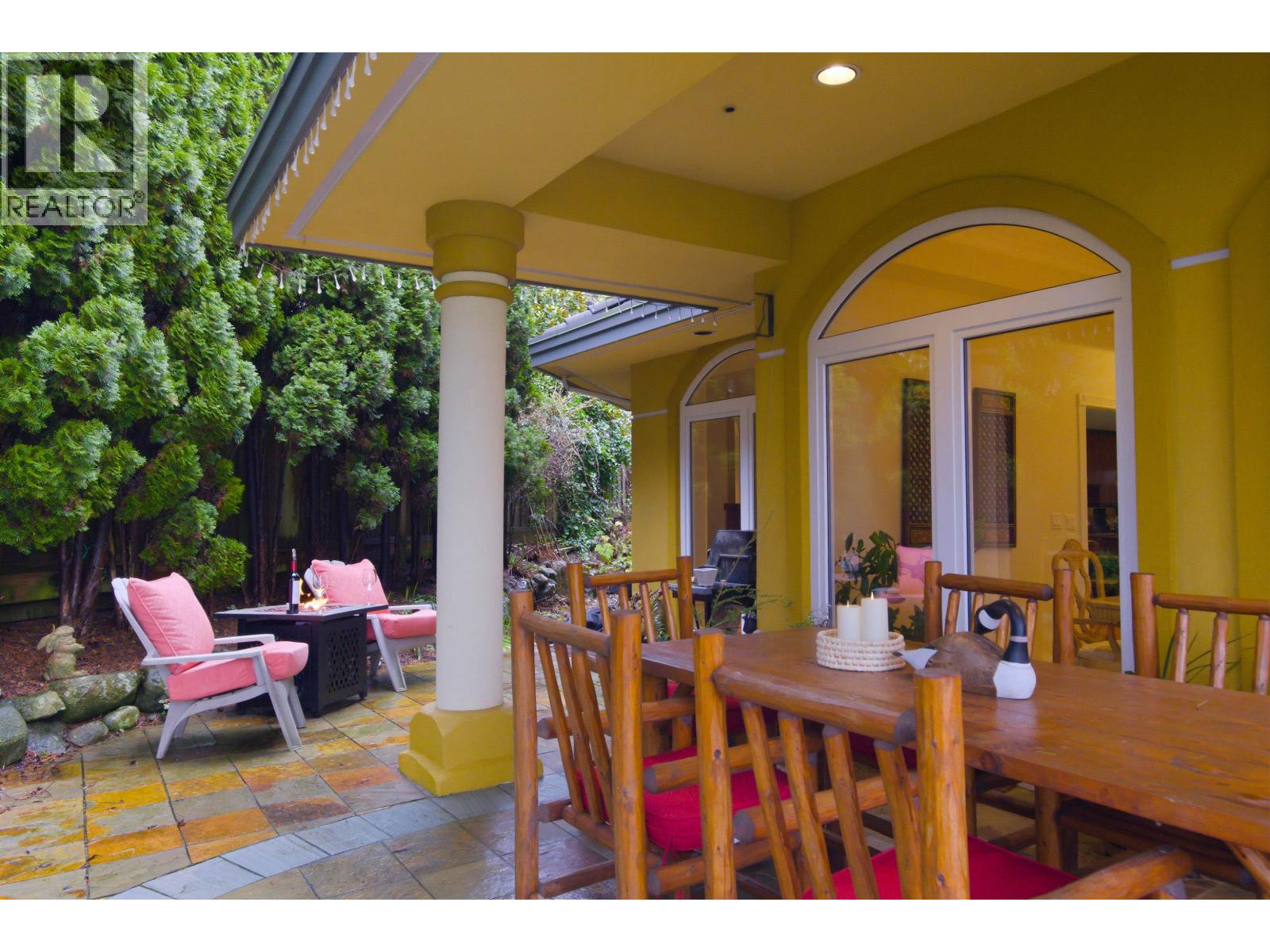 2635 Rosebery Avenue, West Vancouver, British Columbia  V7V 3A3 - Photo 35 - R3090683