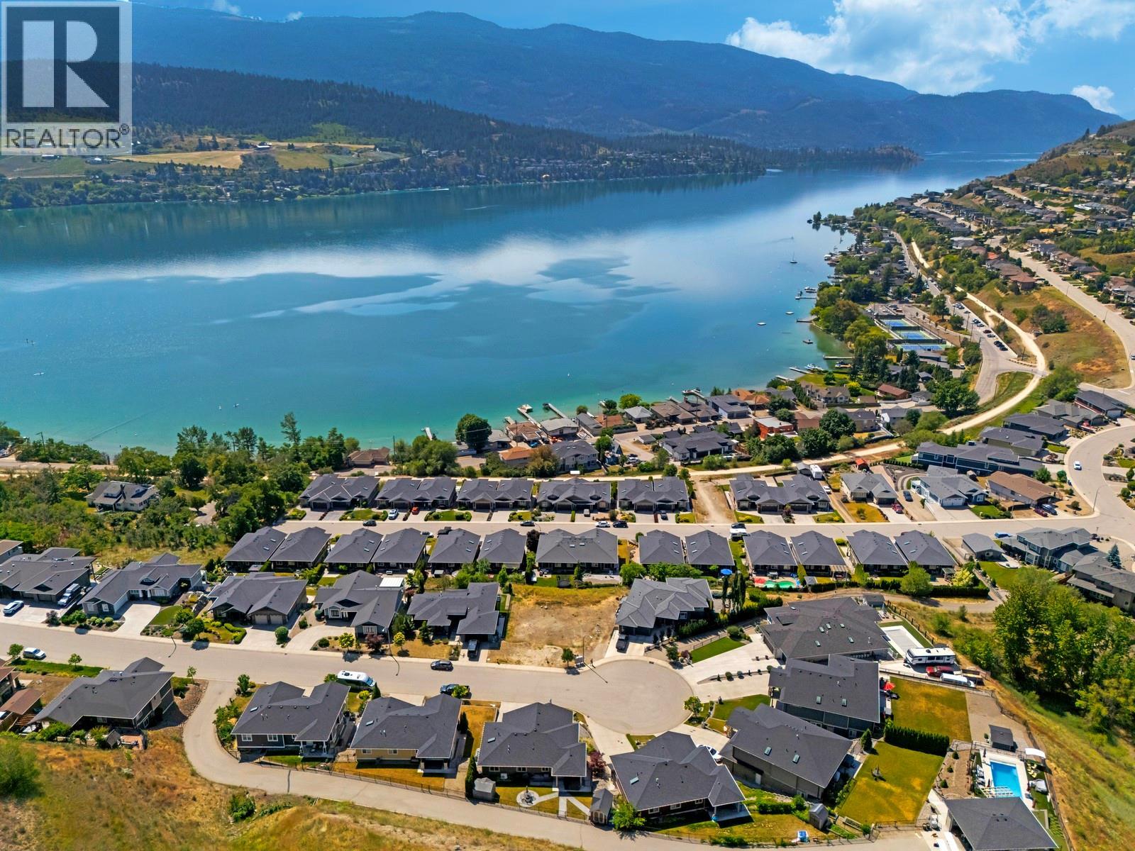 7229 Edgewater Place, Coldstream, British Columbia  V1B 4C5 - Photo 37 - 10375848