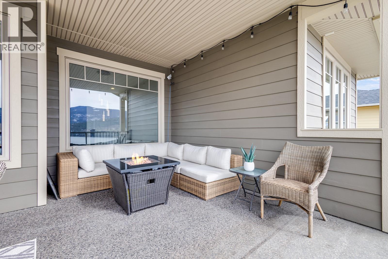 7229 Edgewater Place, Coldstream, British Columbia  V1B 4C5 - Photo 21 - 10375848