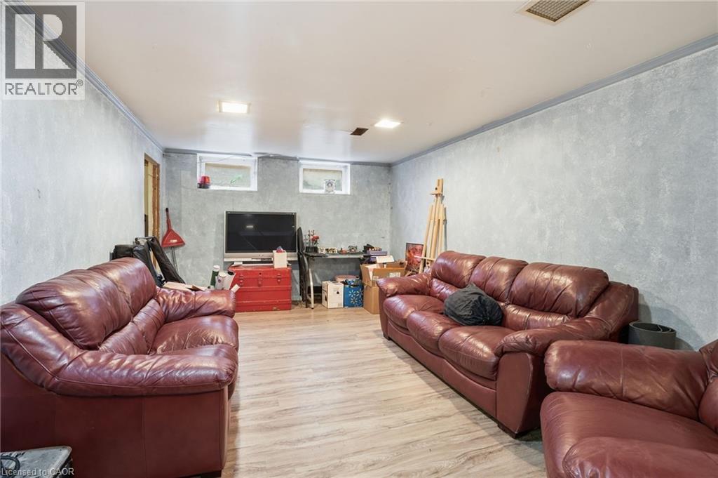 56 Purnell Drive, Hamilton, Ontario  L9C 4Y3 - Photo 25 - 40806398