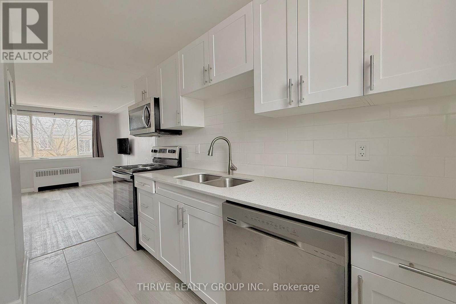 5 - 57 Wellington Road, London South, Ontario  N6C 4M7 - Photo 4 - X12807262