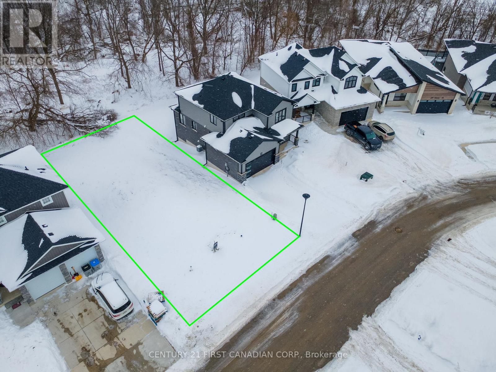 52 Greene Street, South Huron, Ontario  N0M 1S3 - Photo 1 - X12807264