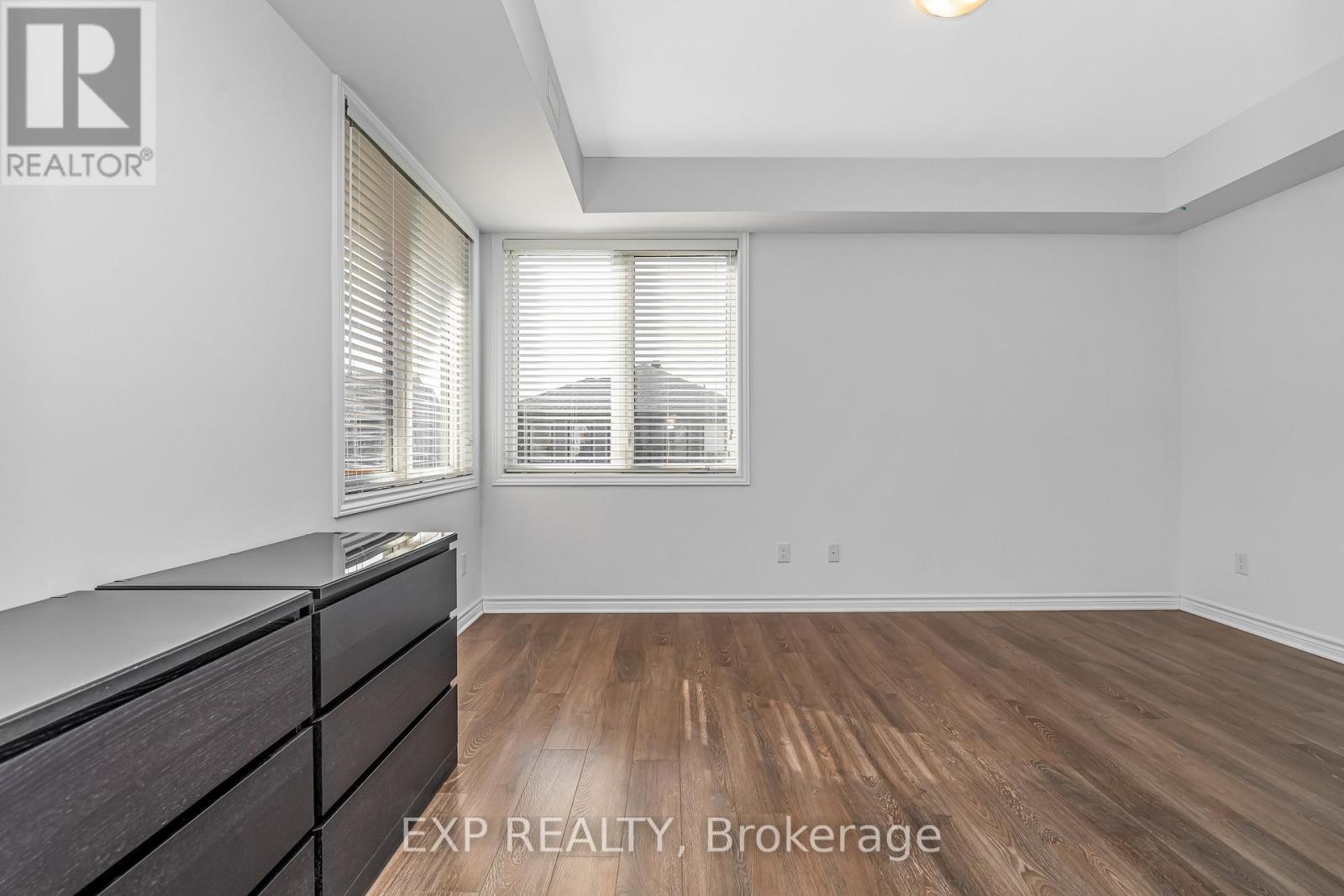 72 Dun Skipper Drive, Ottawa, Ontario  K1X 0E8 - Photo 11 - X12807170