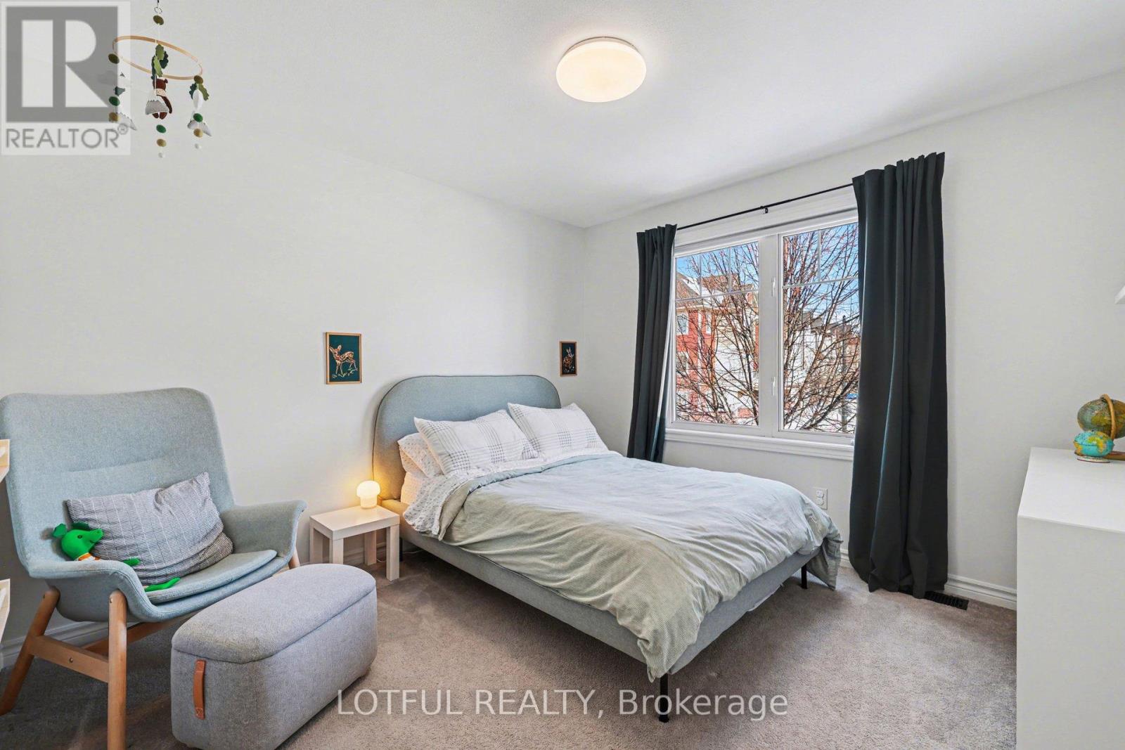 521 Foxlight Circle, Ottawa, Ontario  K2M 0L9 - Photo 25 - X12807222