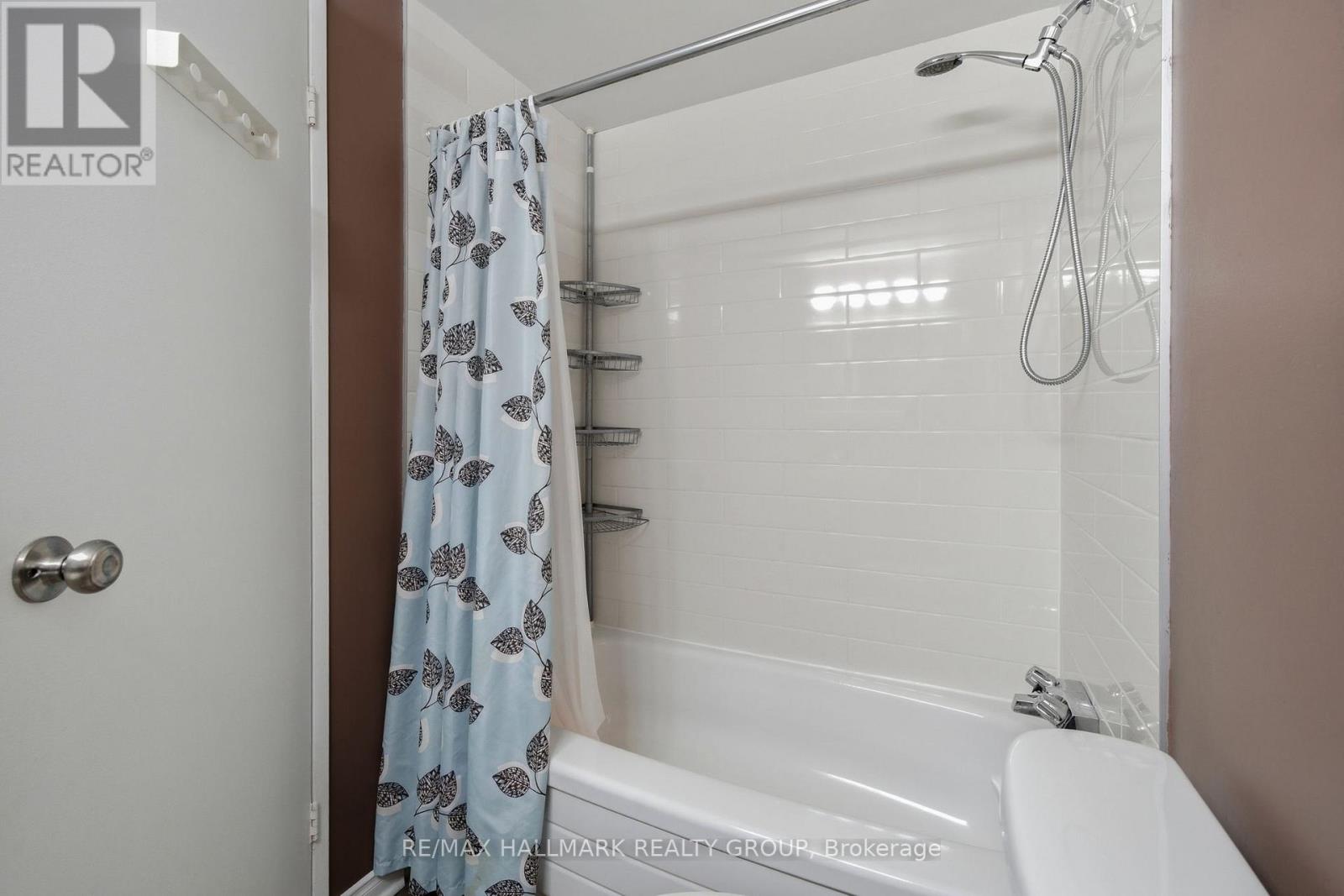 2301 - 500 Laurier Avenue W, Ottawa, Ontario  K1R 5E1 - Photo 22 - X12804452