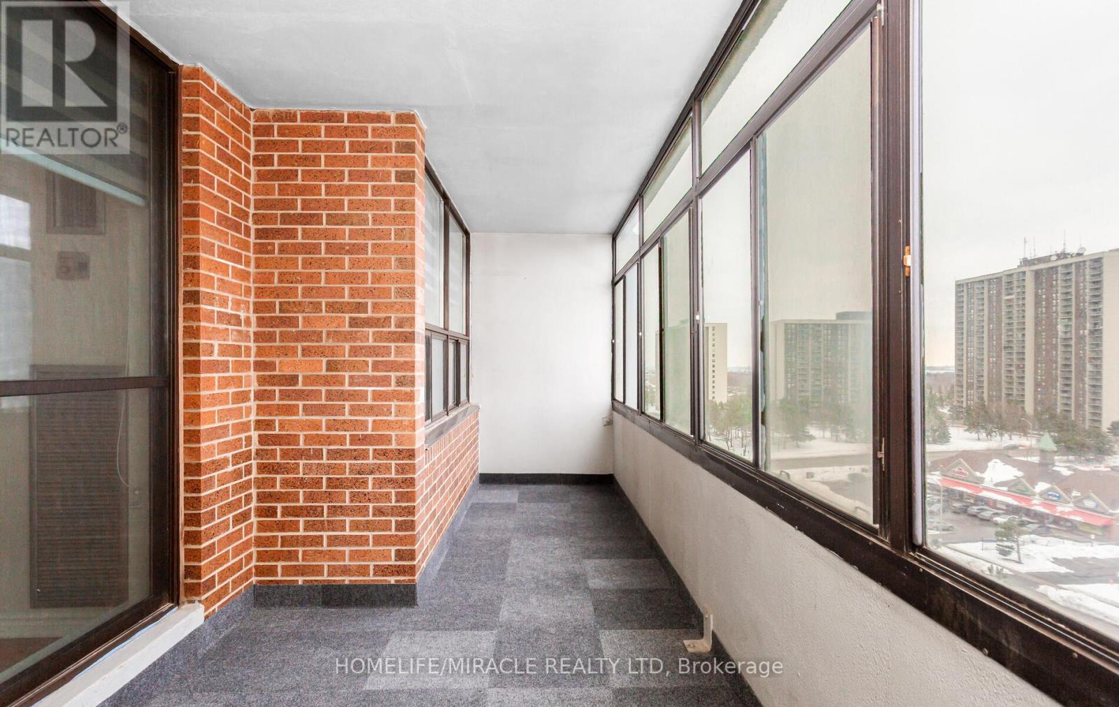 1102 - 15 Kensington Road, Brampton, Ontario  L6T 3W2 - Photo 31 - W12796696