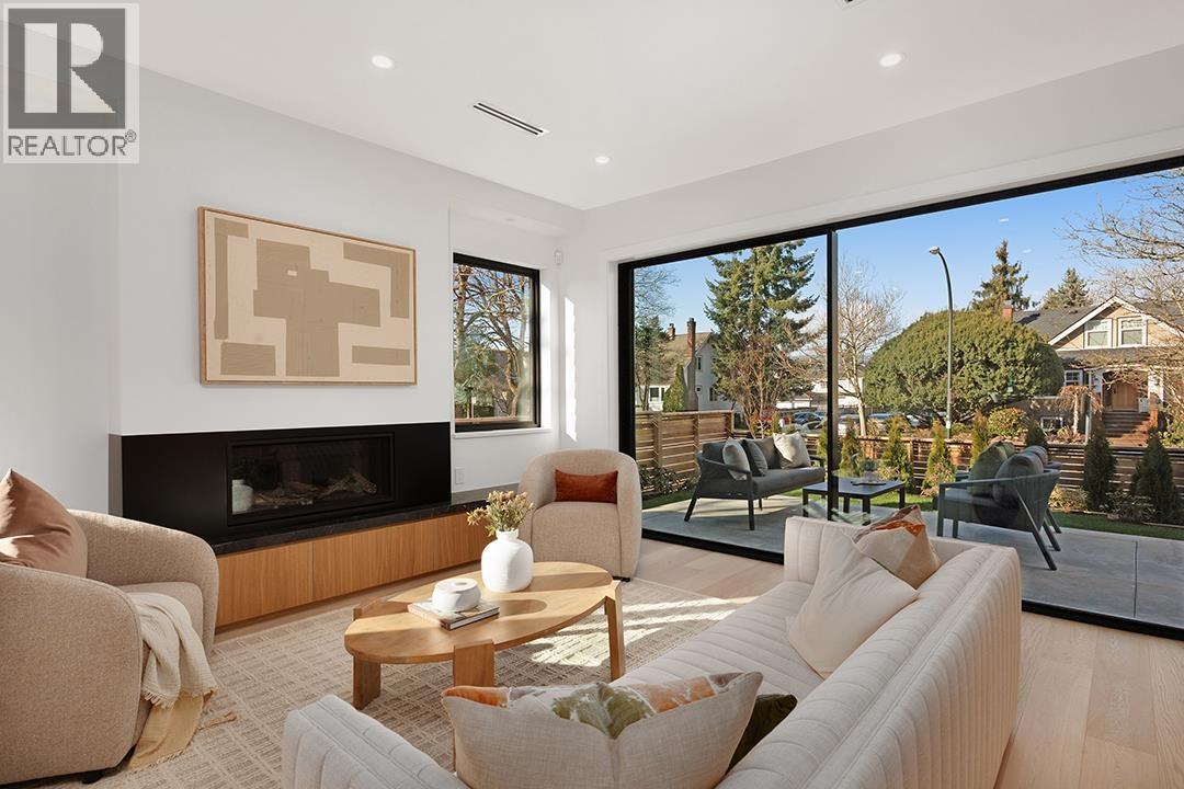 396 W 21 Avenue, Vancouver, British Columbia  V5Y 2E5 - Photo 5 - R3092014