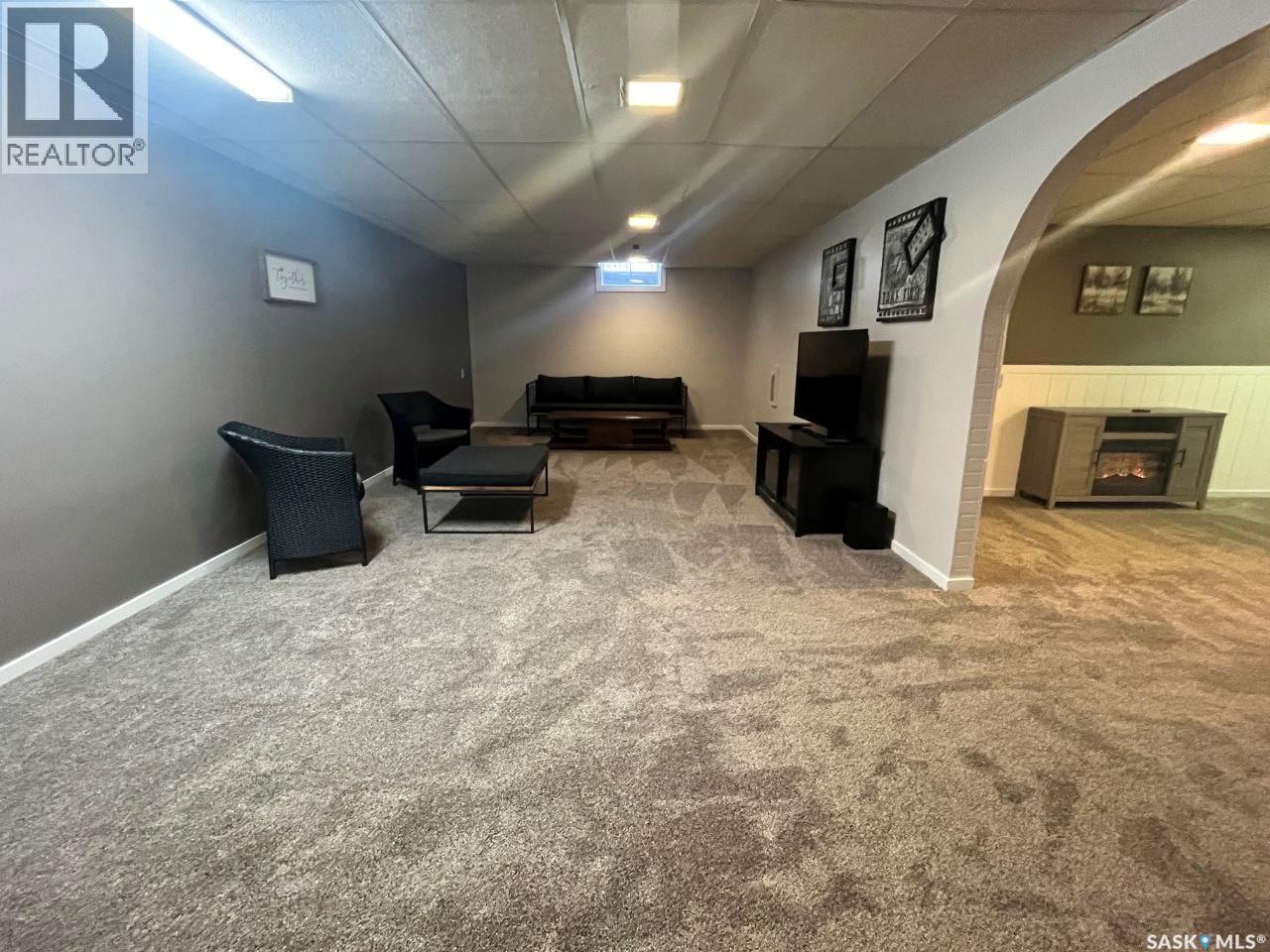 303 2nd Avenue W, Montmartre, Saskatchewan  S0G 3M0 - Photo 30 - SK028445