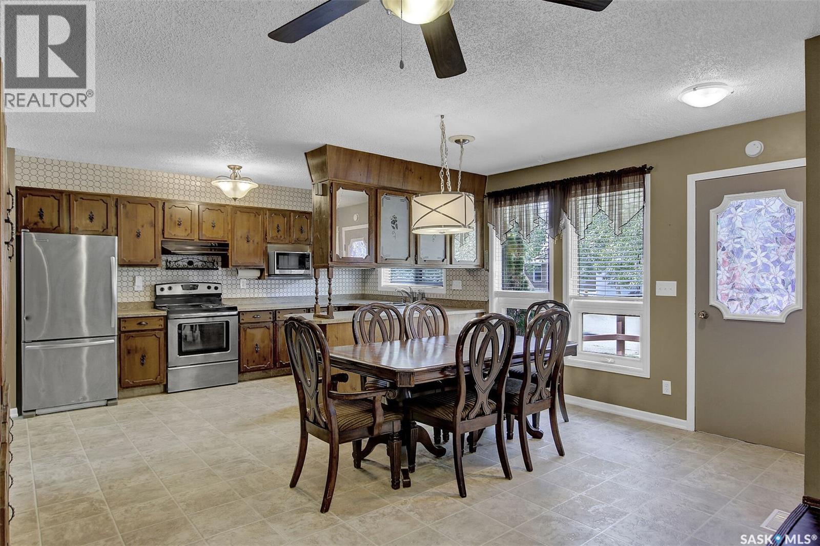 303 2nd Avenue W, Montmartre, Saskatchewan  S0G 3M0 - Photo 10 - SK028445