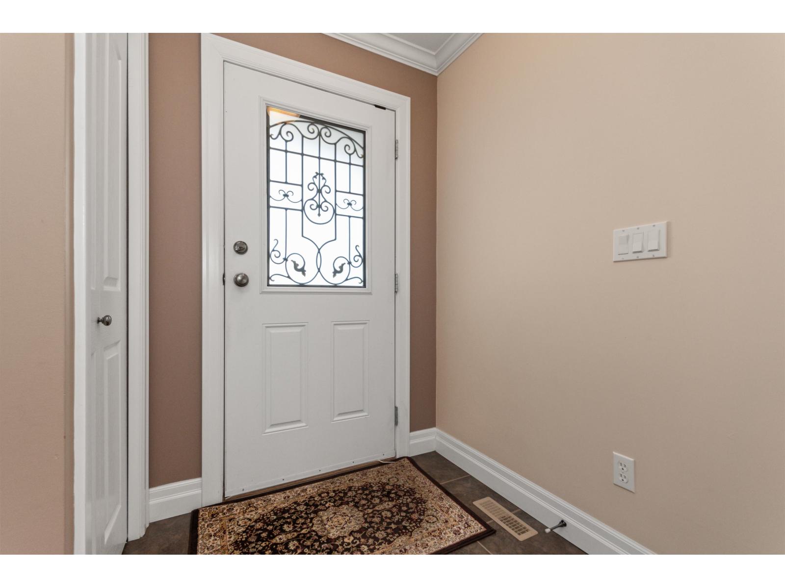 4 6449 Blackwood Lane, Sardis South, Chilliwack, British Columbia  V2R 5X5 - Photo 4 - R3092022