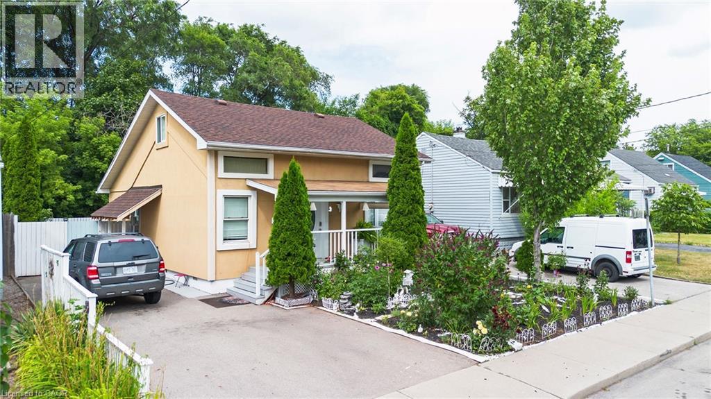 15 Dalhousie Avenue, Hamilton, Ontario  L8L 3J4 - Photo 2 - 40806650