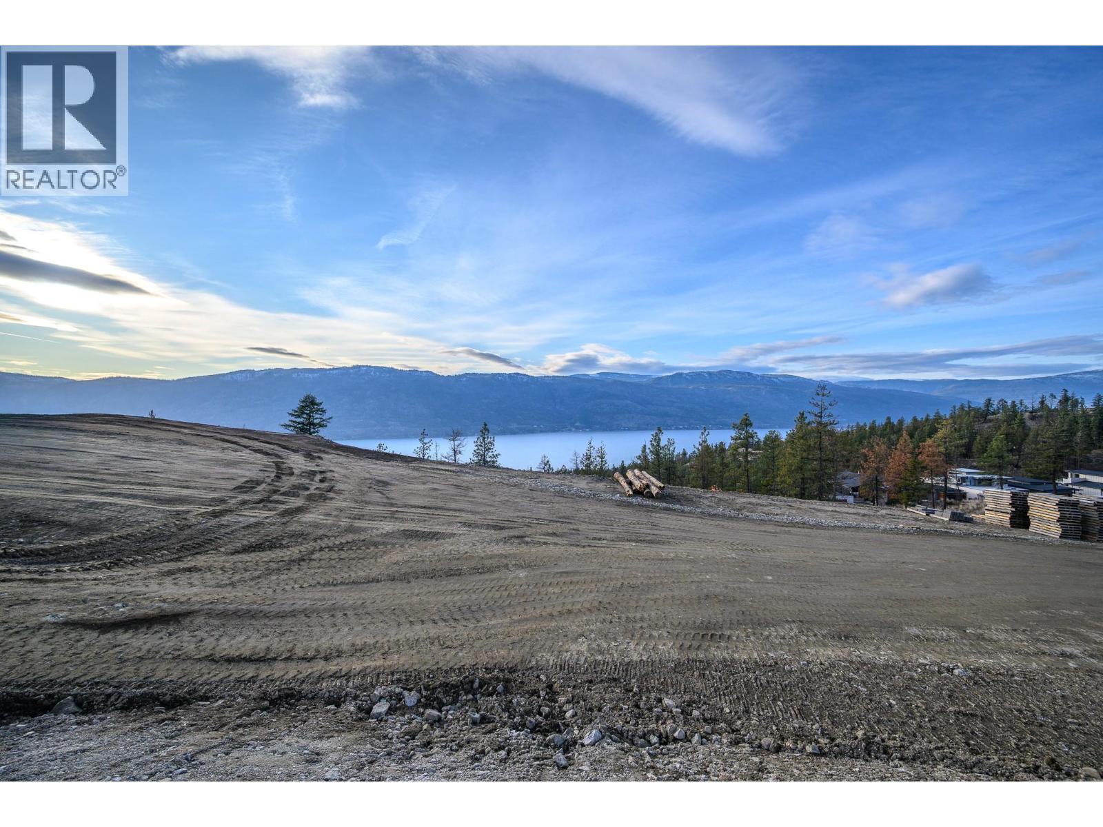 11 Beacon Hill Drive, Lake Country, British Columbia  V4V 0A9 - Photo 12 - 10376069