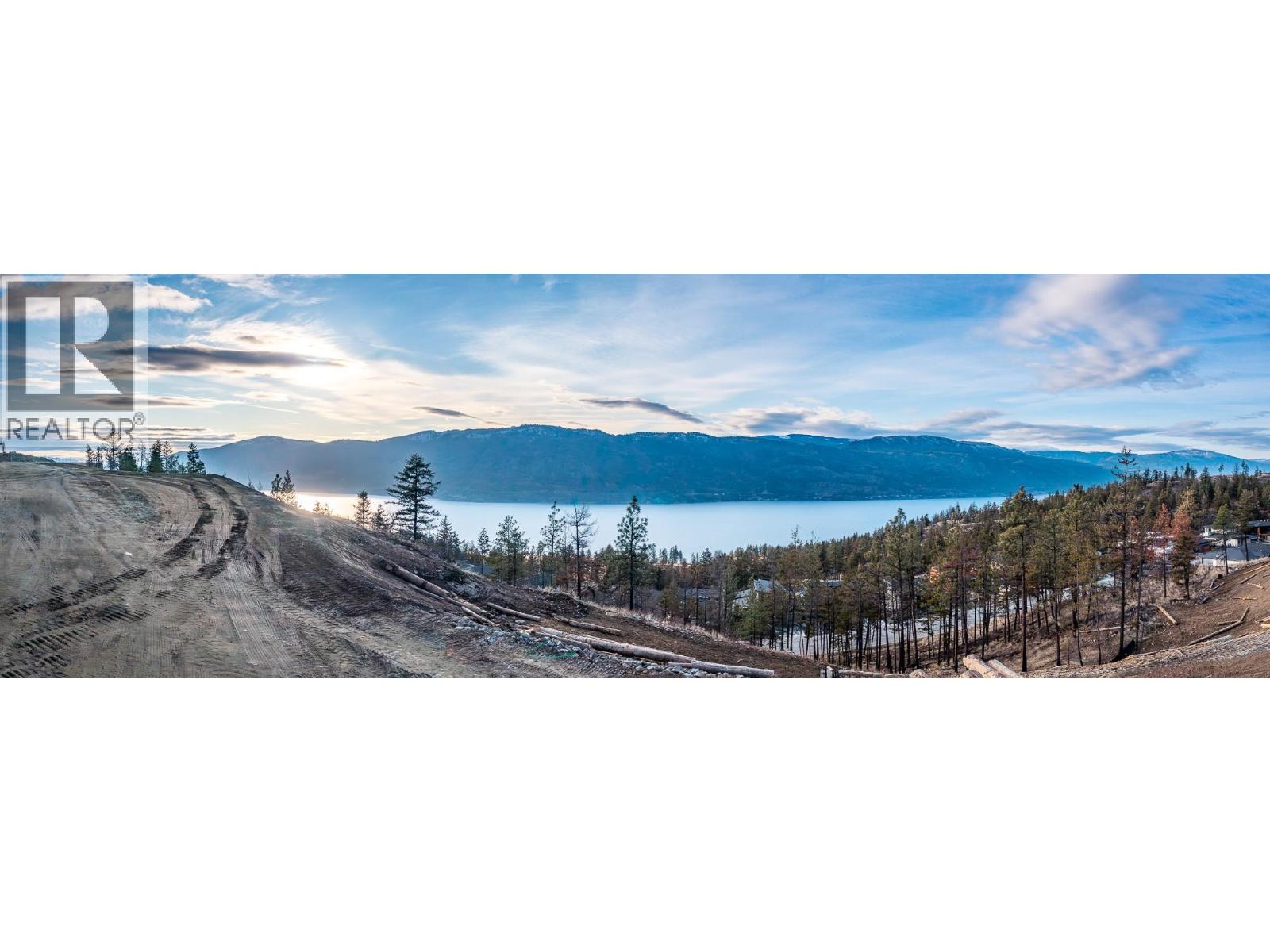 11 Beacon Hill Drive, Lake Country, British Columbia  V4V 0A9 - Photo 6 - 10376069