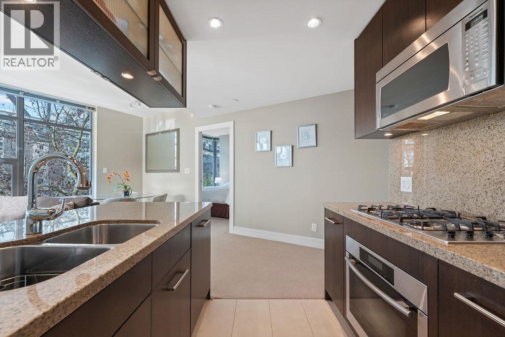 505 628 Kinghorne Mews, Vancouver, British Columbia  V6Z 3A9 - Photo 15 - R3092058