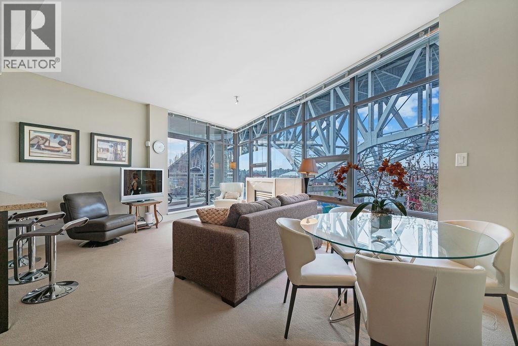 505 628 Kinghorne Mews, Vancouver, British Columbia  V6Z 3A9 - Photo 4 - R3092058