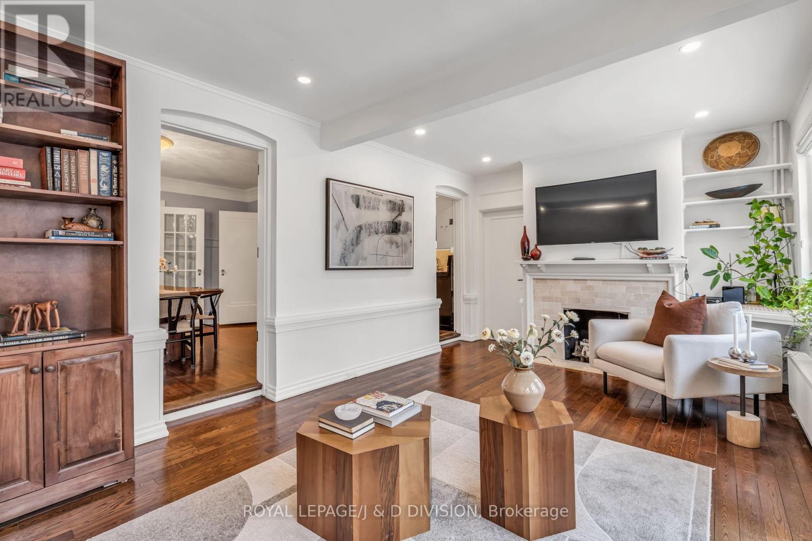 453 Oriole Parkway, Toronto, Ontario  M5P 2H7 - Photo 9 - C12807200