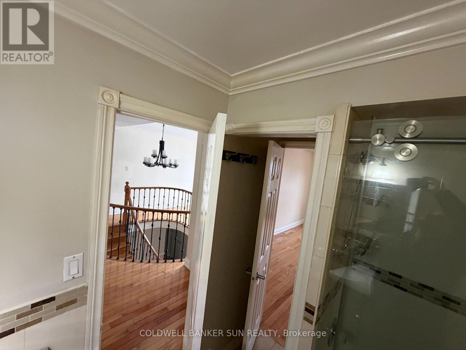 1622 Bristol Road W, Mississauga, Ontario  L5M 4B5 - Photo 30 - W12795232