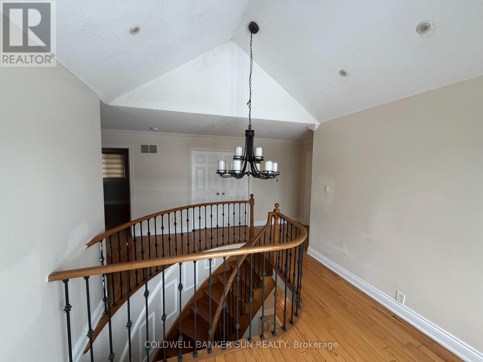 1622 Bristol Road W, Mississauga, Ontario  L5M 4B5 - Photo 18 - W12795232