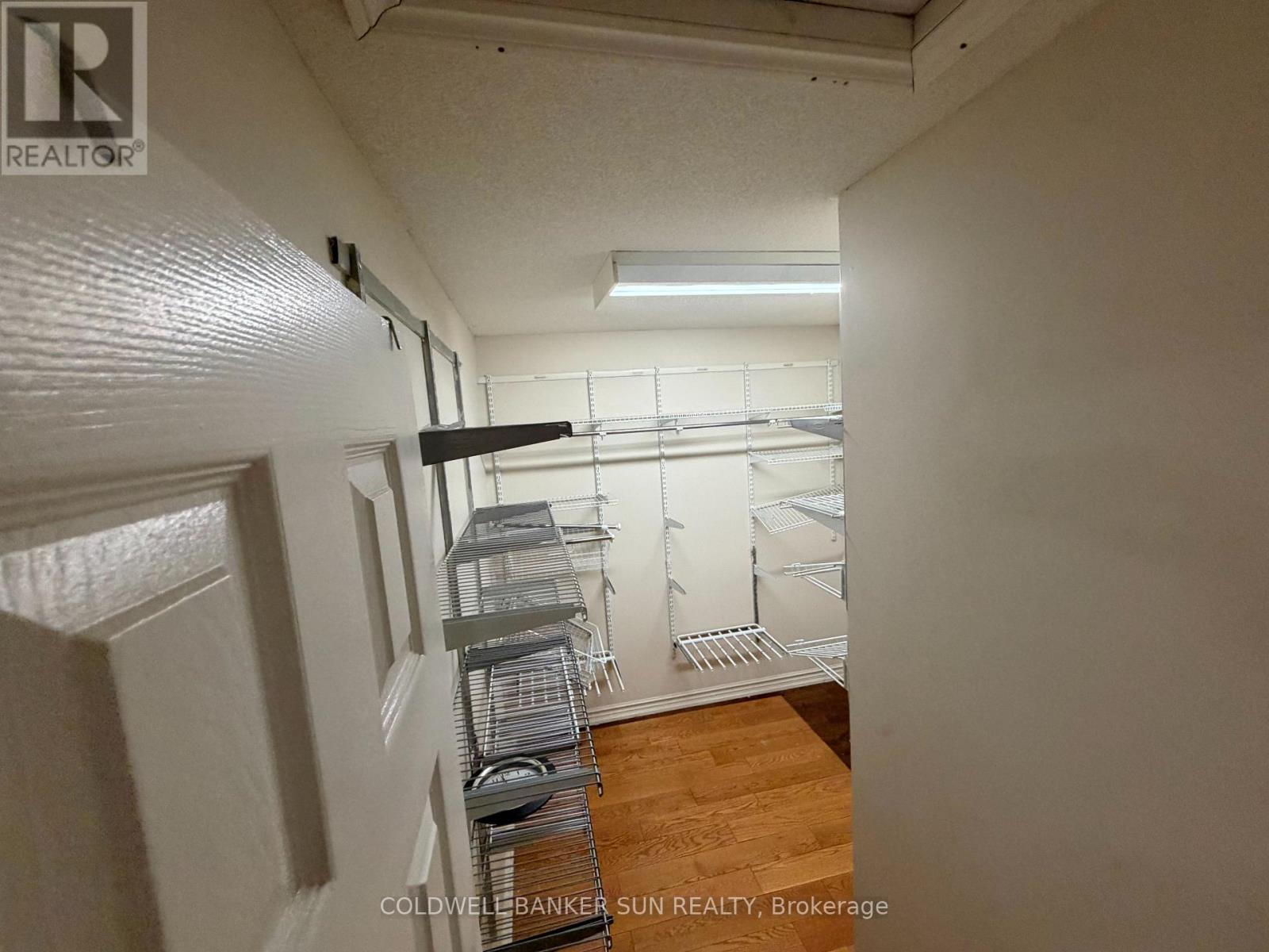 1622 Bristol Road W, Mississauga, Ontario  L5M 4B5 - Photo 26 - W12795232