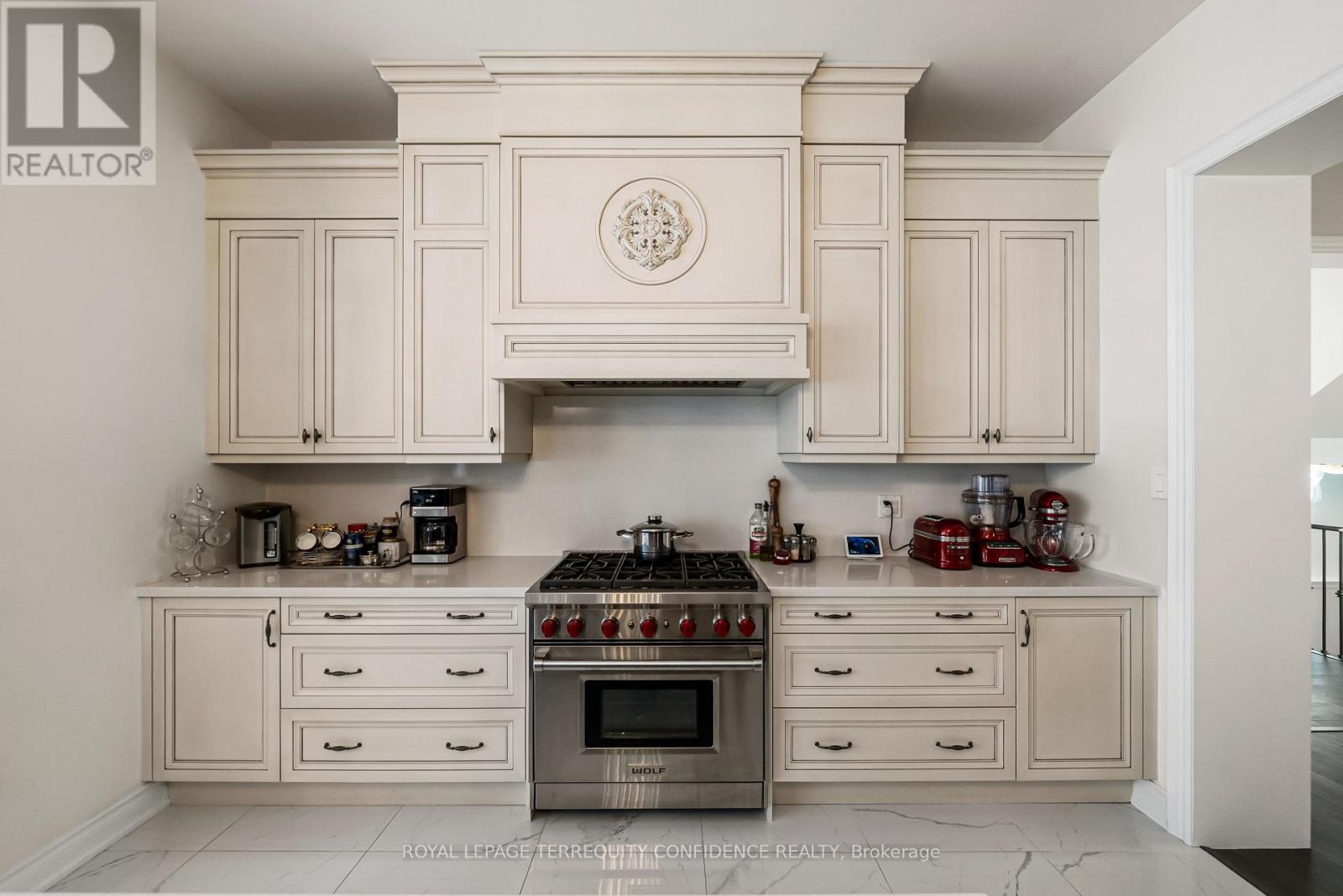 23 Macmurchy Avenue, King, Ontario  L0J 1C0 - Photo 11 - N12807184