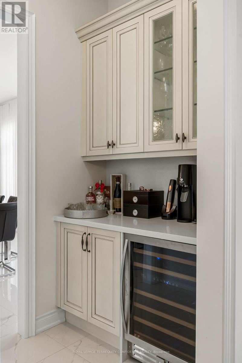 23 Macmurchy Avenue, King, Ontario  L0J 1C0 - Photo 8 - N12807184