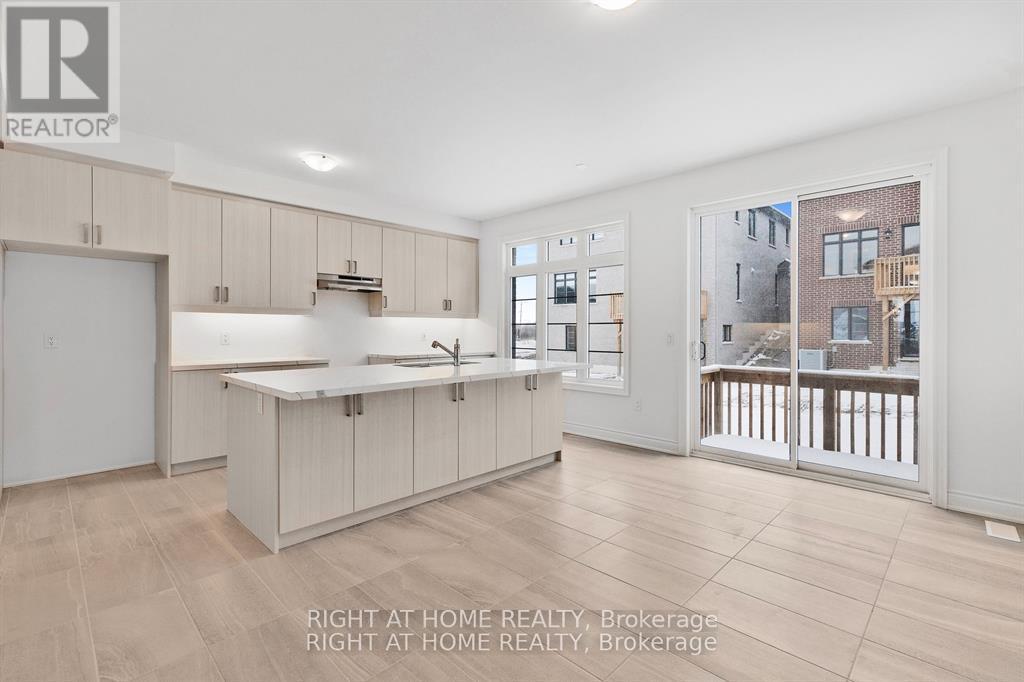 59 Cunningham Drive, Bradford West Gwillimbury, Ontario  L0G 1B0 - Photo 14 - N12807250