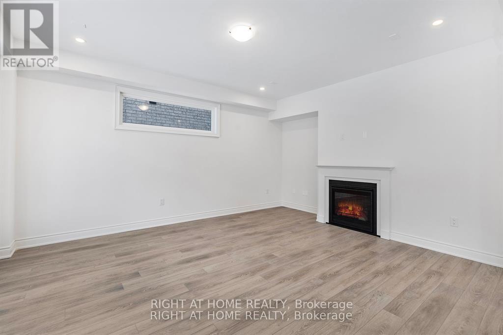 59 Cunningham Drive, Bradford West Gwillimbury, Ontario  L0G 1B0 - Photo 20 - N12807250