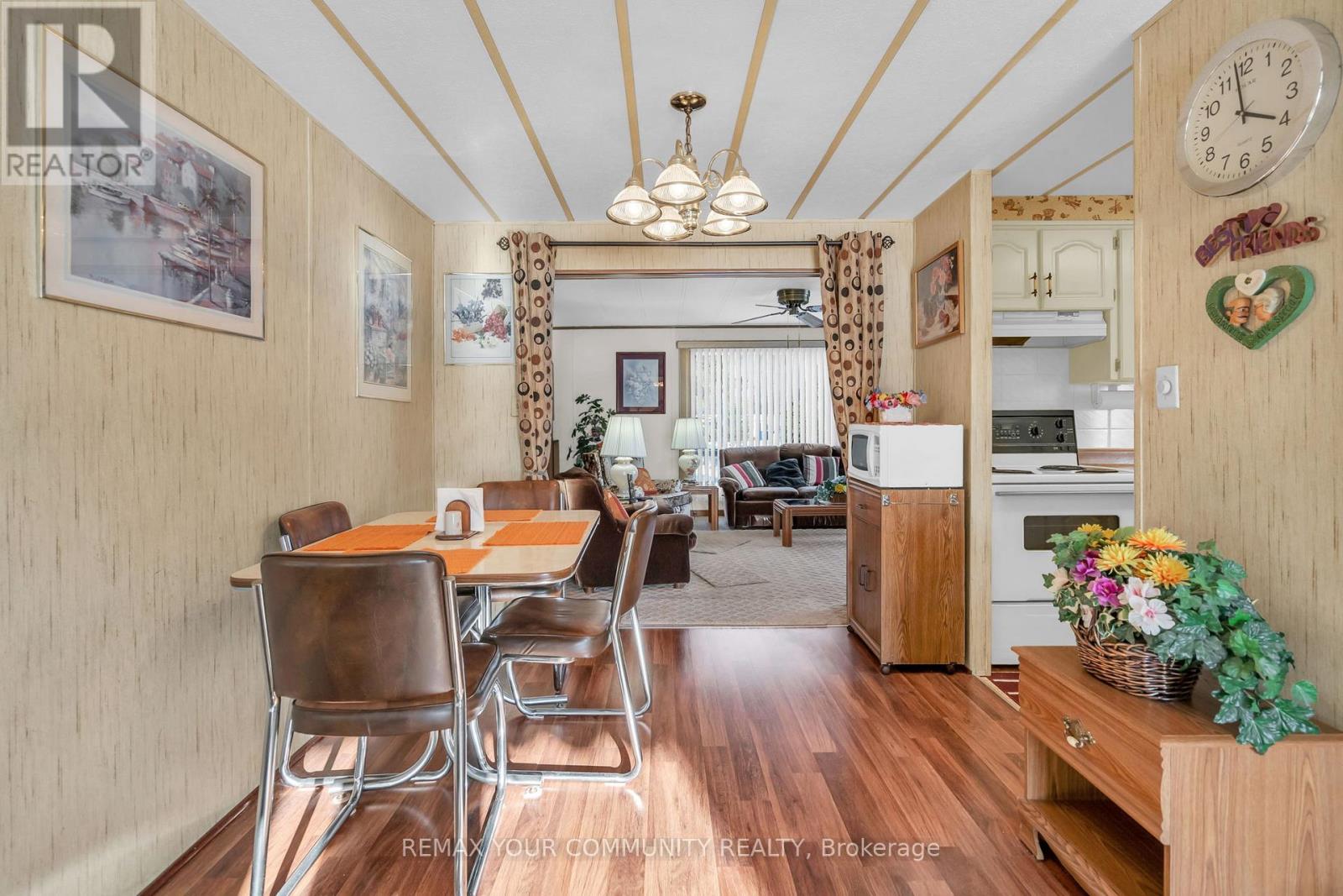 22 Emery Court, Georgina, Ontario  L0E 1R0 - Photo 16 - N12807260