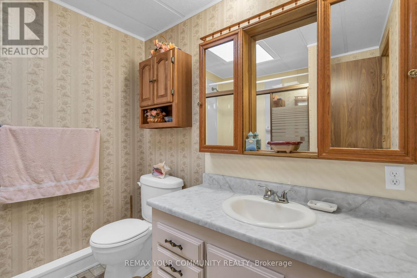 22 Emery Court, Georgina, Ontario  L0E 1R0 - Photo 47 - N12807260