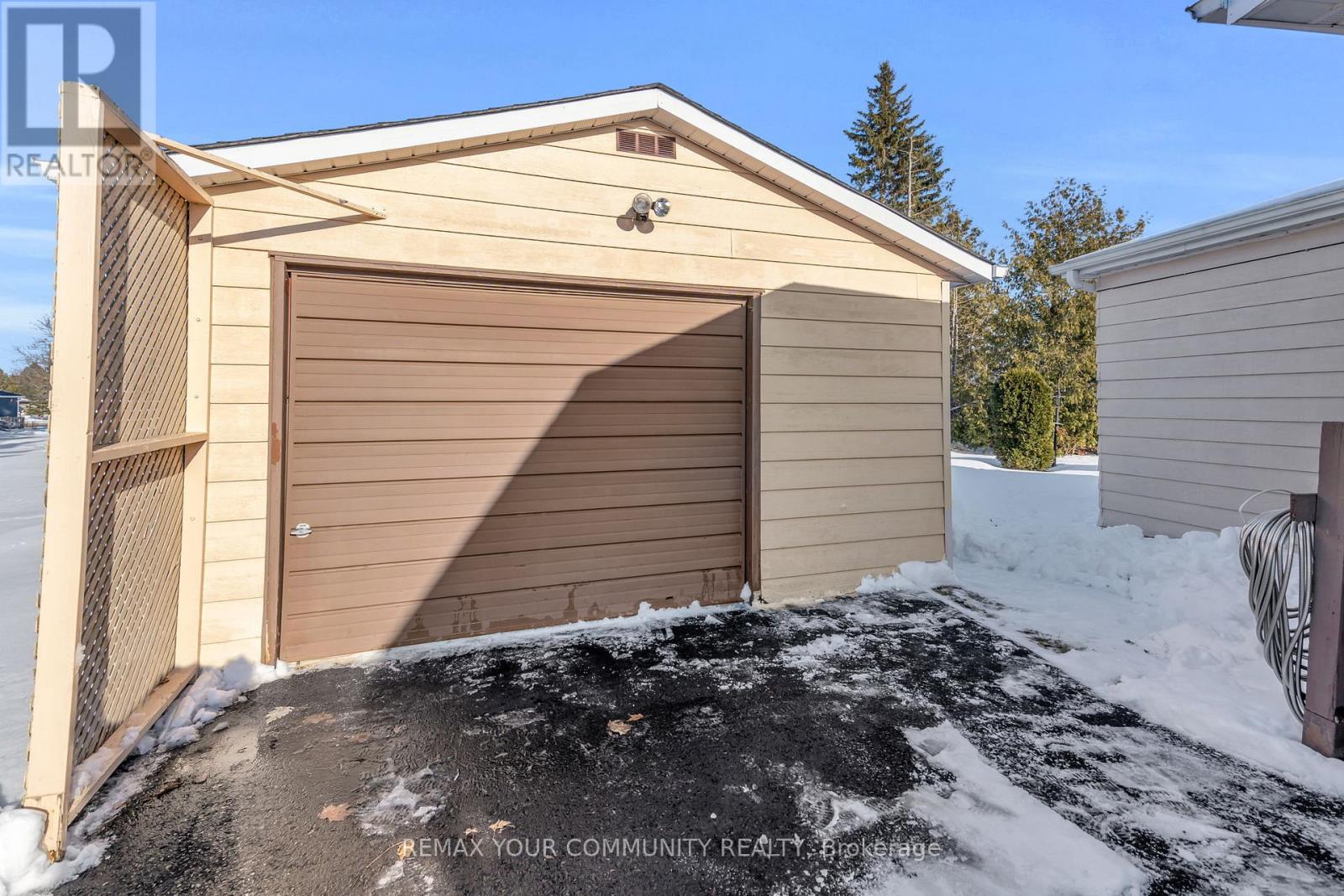 22 Emery Court, Georgina, Ontario  L0E 1R0 - Photo 50 - N12807260