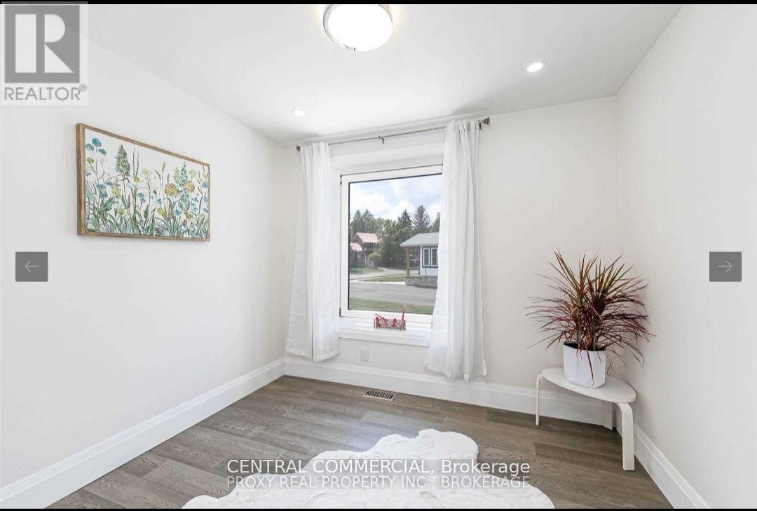 Main Floor - 38 Child Dr Drive N, Aurora, Ontario  L4G 1Y5 - Photo 12 - N12807266